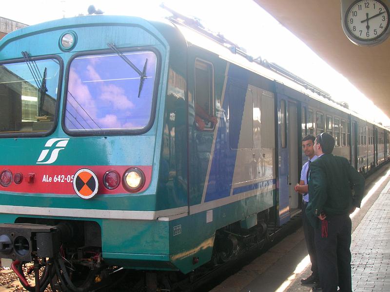 DSCN1884.JPG - transportation in Vienna is on subway and street car. Going on trips out of Vienna is easily done on trains