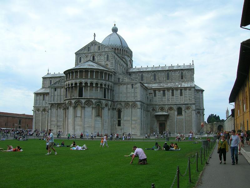 DSCN1737.JPG - The Duomo (Cathedral) in Pisa, built nearly 1000 years ago. This area is hte Piazza del Duomo (Cathedral Square) is a wide walled area with four main structures -- the cathedral itself, it's bell tower (also known as the Leaning Tower), the Baptistry and the Composanto (the entire area known as the Piazza dei Miracoli)