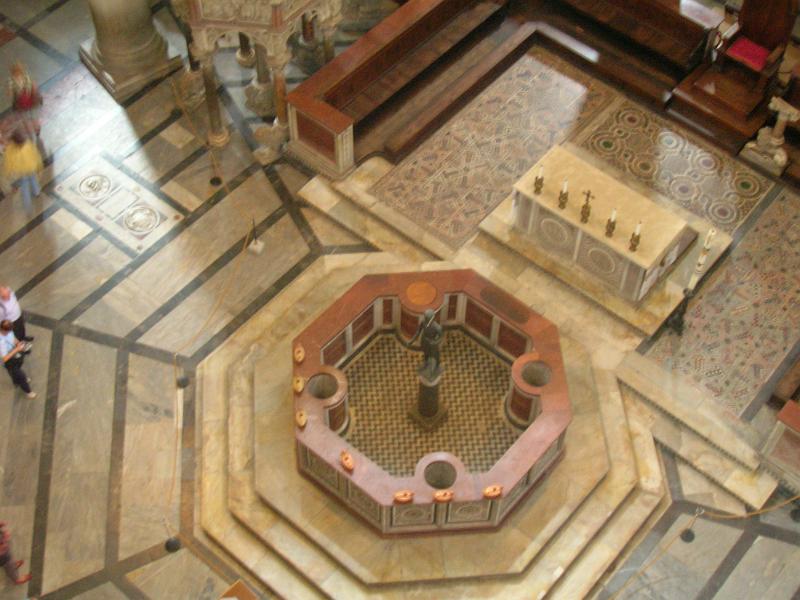 DSCN1780.JPG - another view down into the lower level of the baptistry