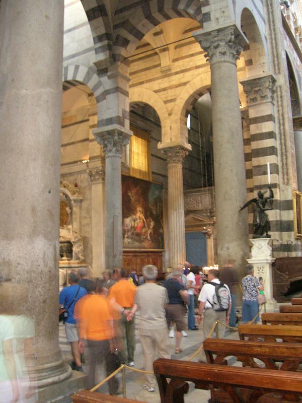 DSCN1802.JPG - inside the cathedral...