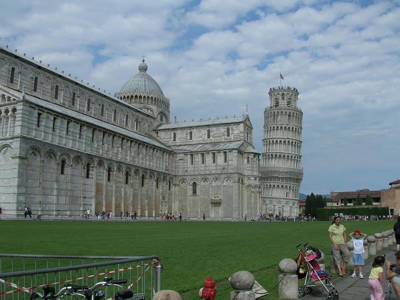 DSCN1868.JPG - The Campo Dei Miracoli (Square of Miracles)